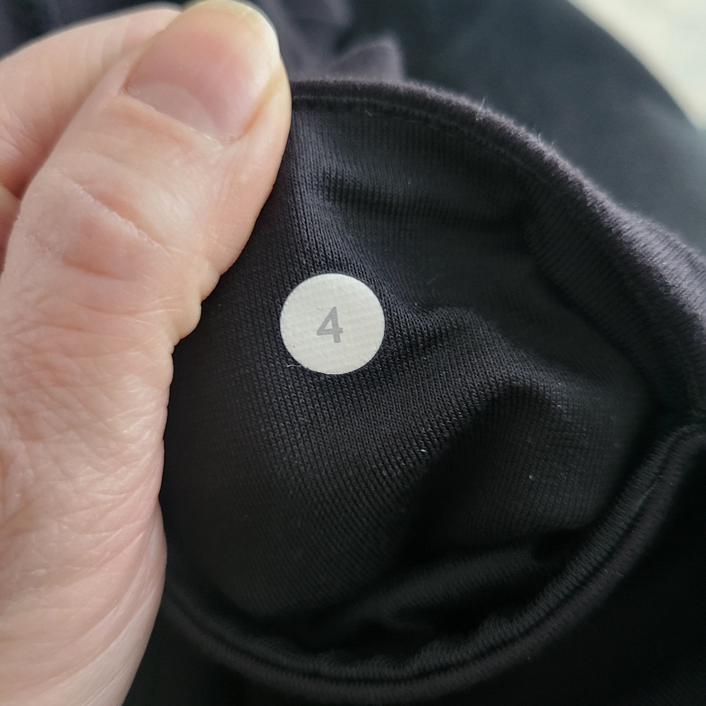 Lululemon Practice Daily Pants Black Size 4 - Picture 10 of 10